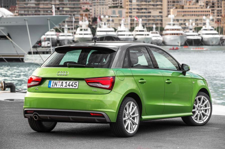  Audi A1 Sportback TDI S-Line (8X) 2014 года  (WW) (фото 3 из 12)